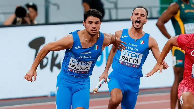 L'ultimo passaggio di testimone degli azzurri - Foto Fidal/Grana