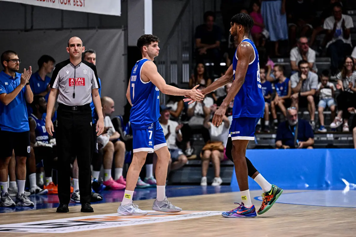 Basket, gli scatti di Germani-Cremona