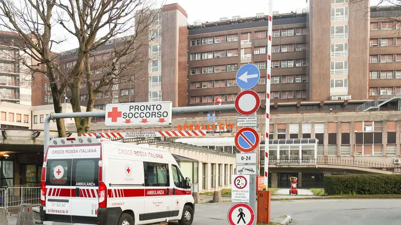 , Ambulanze Spedali Civili di Brescia, Brescia, 23 febbraio 2021. Ansa Davide Brunori