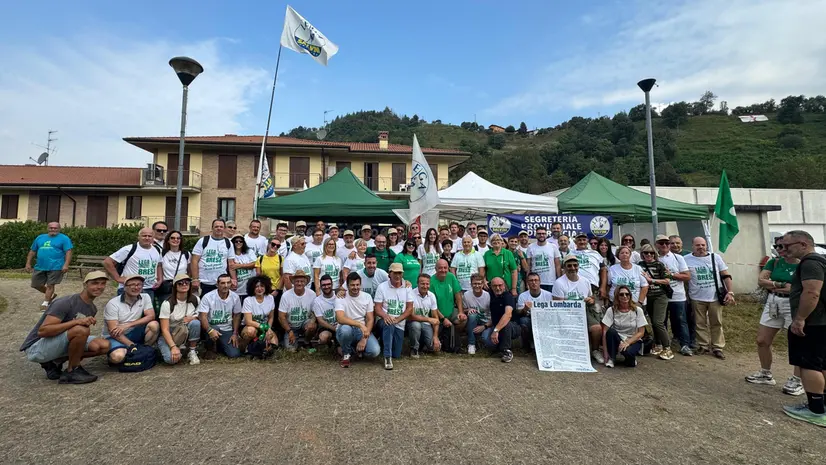 Numerosa la delegazione bresciana a Pontida - © www.giornaledibrescia.it