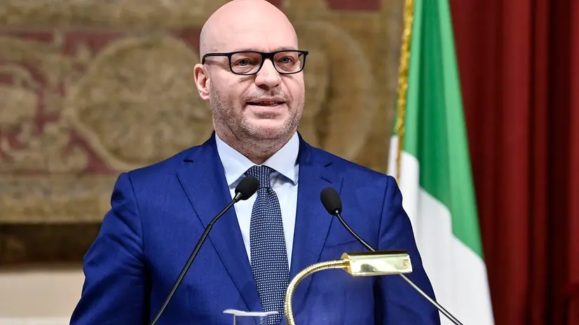 Il presidente della Camera dei Deputati, Lorenzo Fontana, durante l’inaugurazione dell’Anno Giudiziario Tributario 2025 nella Sala della Regina della Camera dei Deputati, Roma, 12 marzo 2025. ANSA/RICCARDO ANTIMIANI