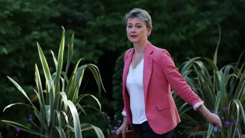 epa12207762 British Secretary of State for the Home Department Yvette Cooper arrives for a cabinet meeting at Downing Street in London, Britain, 01 July 2025. EPA/ANDY RAIN