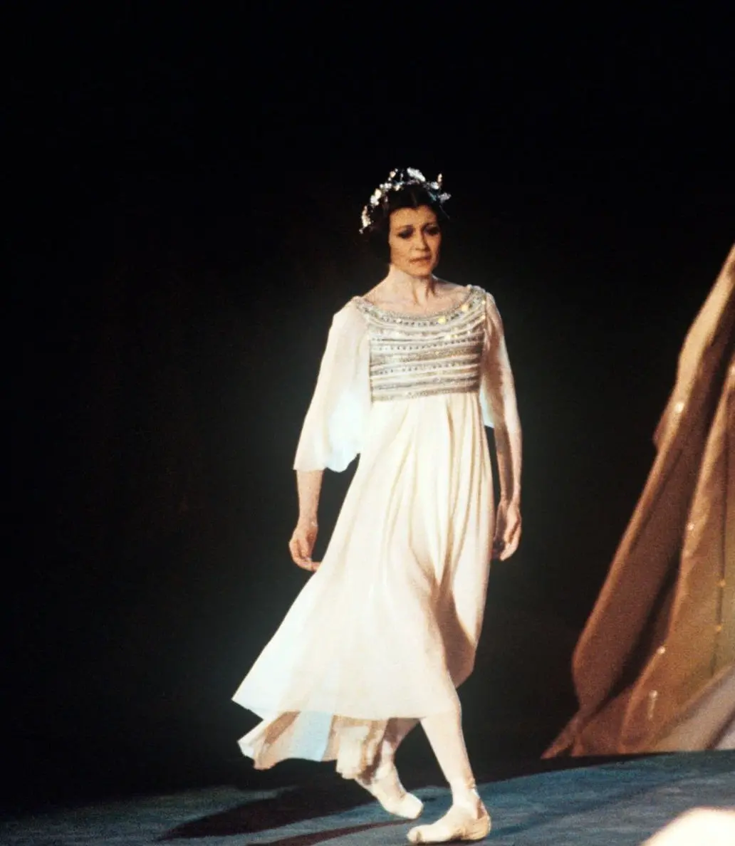 I costumi e gli abiti di scena in mostra a Casa Museo Zani