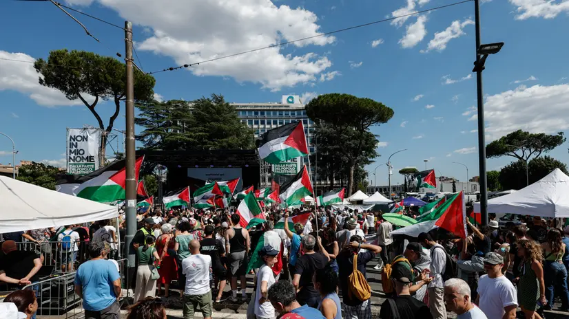 Protesters attend a rally in support of the Palestinian people at Porta San Paolo, in Rome, Italy, 28 June 2025. ANSA/GIUSEPPE LAMI
