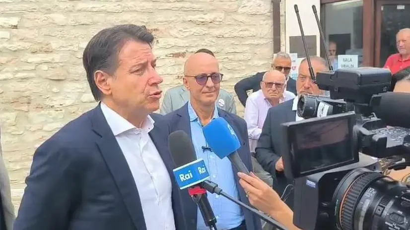 Presidente M5s Giuseppe Conte a Fabriano, tour nelle Marche in vista delle Regionali. Da ufficio stampa M5s