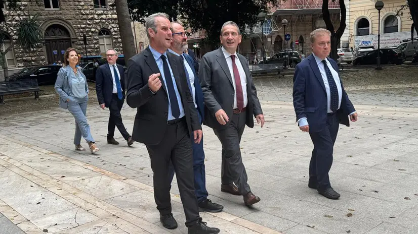 Cagliari, visita della Commissione parlamentare d'inchiesta sulle condizioni di sicurezza e sullo stato di degrado delle città e delle loro periferie, guidata dal presidente Alessandro Battilocchio