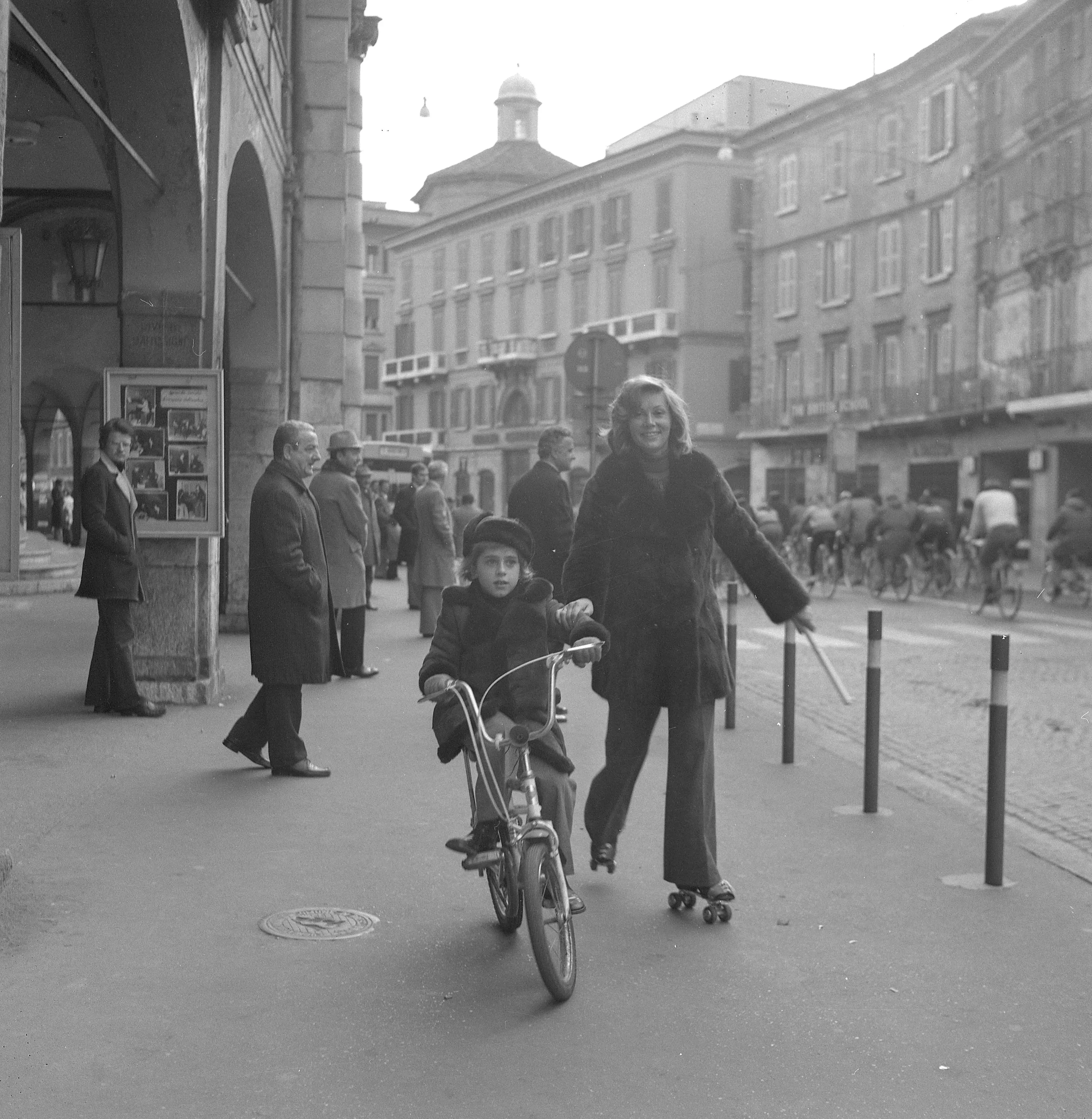Domenica a piedi a Brescia nel 1973