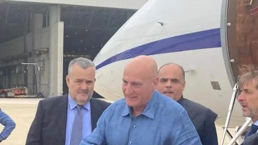 Chico Forti, il 65enne trentino rilasciato nei giorni scorsi da un carcere della Florida dopo una lunga detenzione, arriva a Roma, 18 maggio 2024. x MINISTERO GIUSTIZIA +++ATTENZIONE LA FOTO NON PUO' ESSERE PUBBLICATA O RIPRODOTTA SENZA L'AUTORIZZAZIONE DELLA FONTE DI ORIGINE CUI SI RINVIA+++ NPK +++