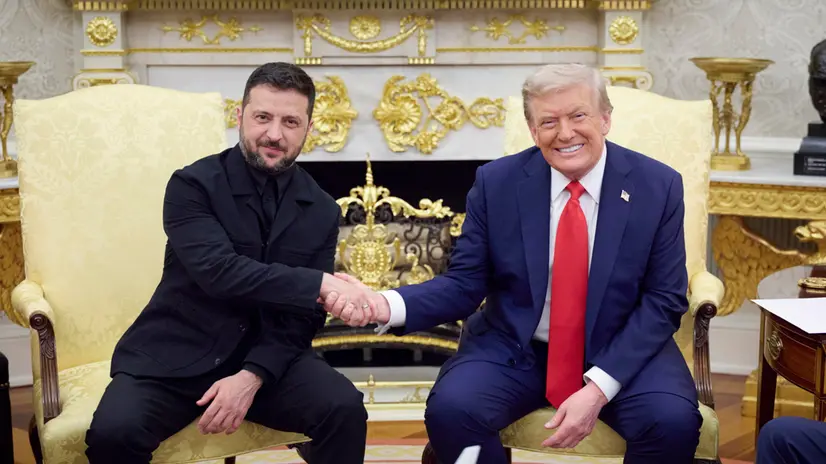 epa12308716 A handout photo made available by the Presidential Press Service shows United States President Donald J Trump (R) meets President of Ukraine Volodymyr Zelensky (L) in the Oval Office of the White House in Washington, DC, USA, 18 August 2025. European Leaders are at the White House in support of President Zelenskyy following President Trump’s meeting with President Vladimir Putin of Russia in Anchorage, Alaska, USA, on August 15, 2025. EPA/PRESIDENTIAL PRESS SERVICE / HANDOUT HANDOUT EDITORIAL USE ONLY/NO SALES