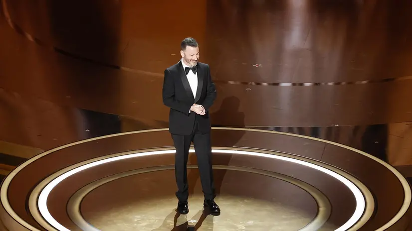epa11212664 Host Jimmy Kimmel during the 96th annual Academy Awards ceremony at the Dolby Theatre in the Hollywood neighborhood of Los Angeles, California, USA, 10 March 2024. The Oscars are presented for outstanding individual or collective efforts in filmmaking in 23 categories. EPA/CAROLINE BREHMAN