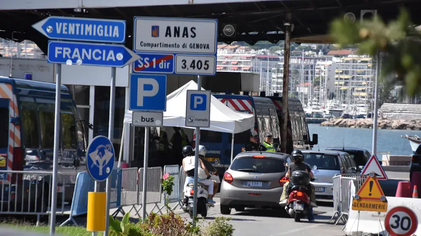 Immagini confine Italia-Francia