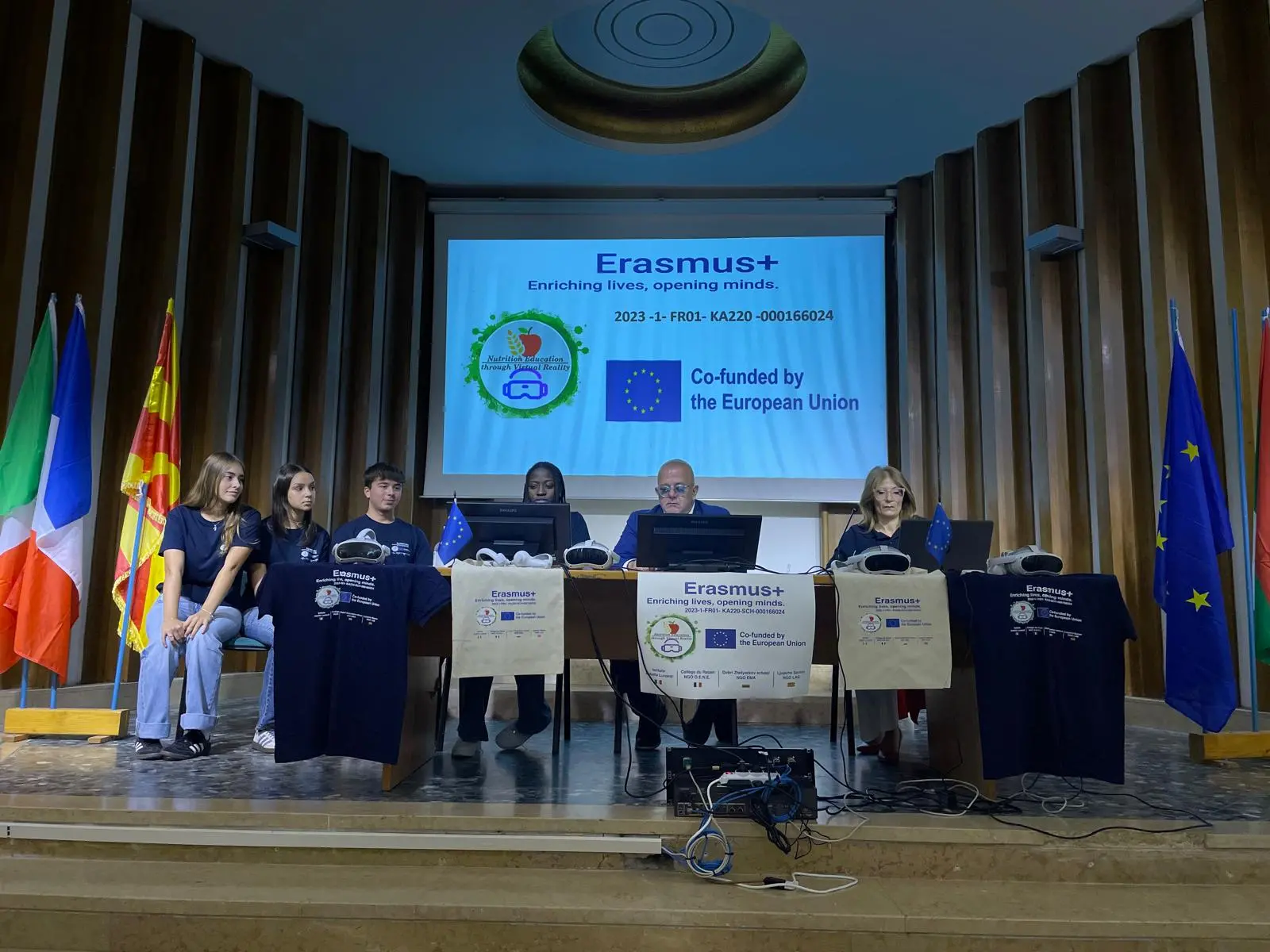 Presentazione del progetto Erasmus VR Nutrition al Lunardi di Brescia