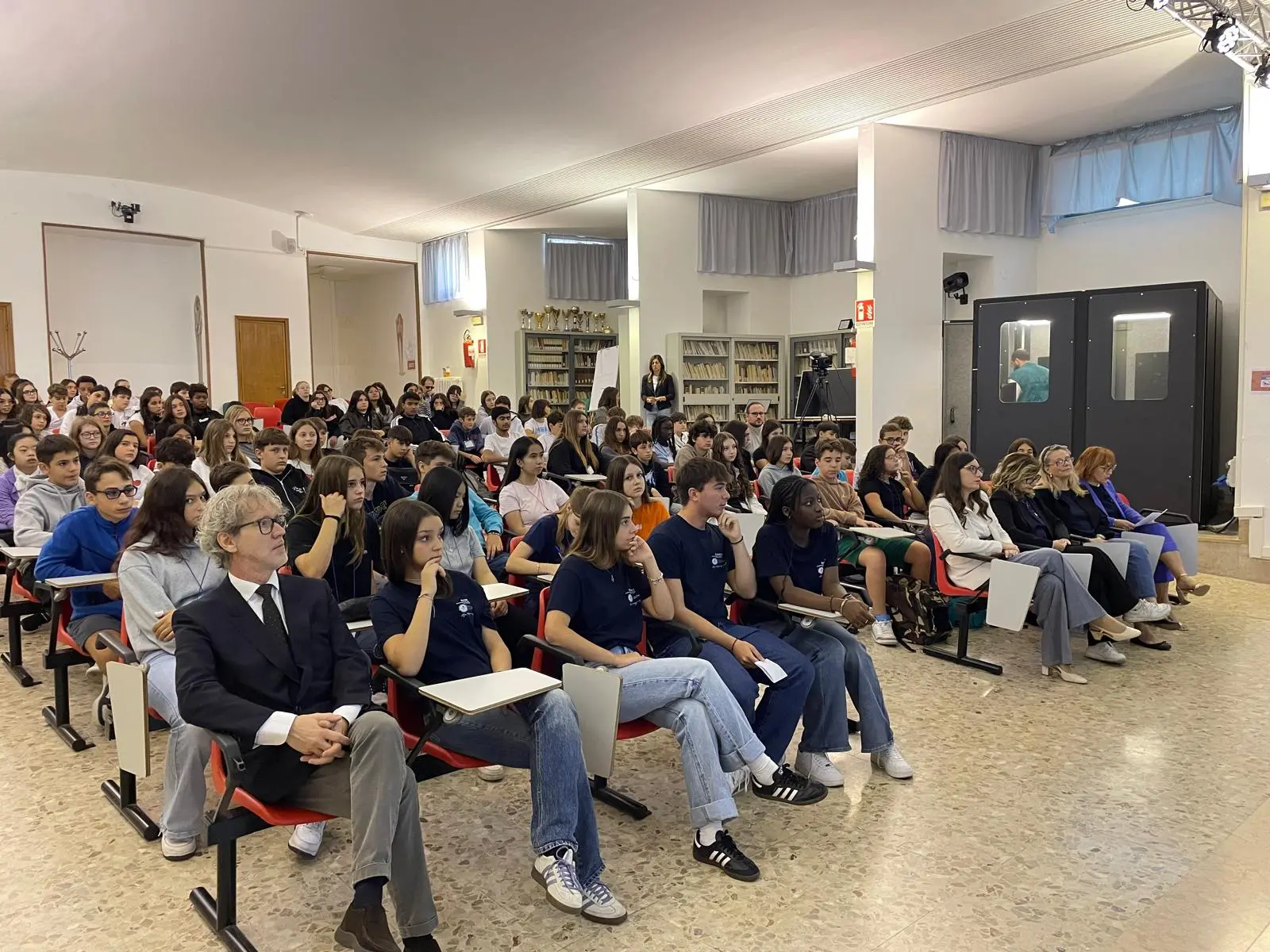 Presentazione del progetto Erasmus VR Nutrition al Lunardi di Brescia