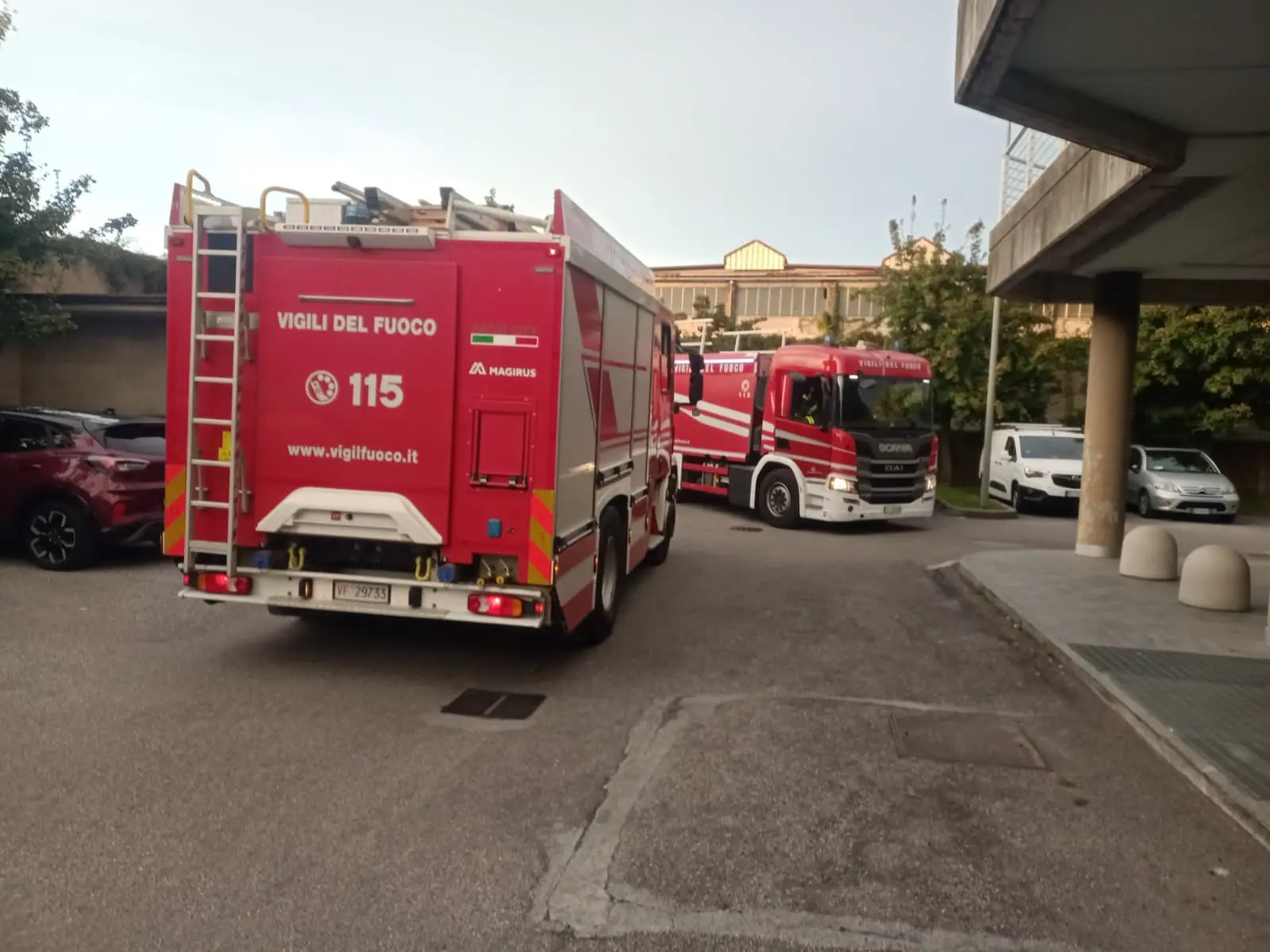 L'intervento dei vvf all'ex Pietra