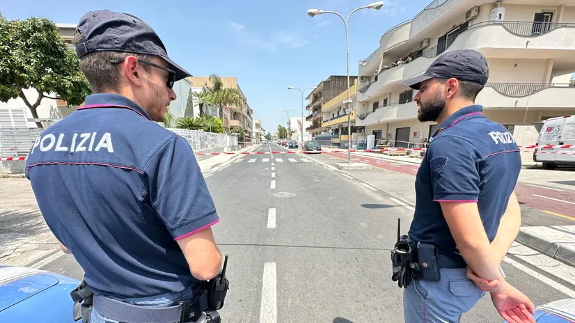 Agguato di camorra in pieno centro a Cardito questa mattina.