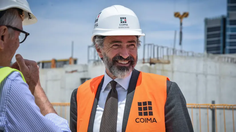 L’ad di Coima Manfredi Catella, visita al cantiere della torre “I Portali” della Coima a Porta Nuova via Melchiorre Gioia, Milano 17 Giugno 2024 ANSA/MATTEO CORNER