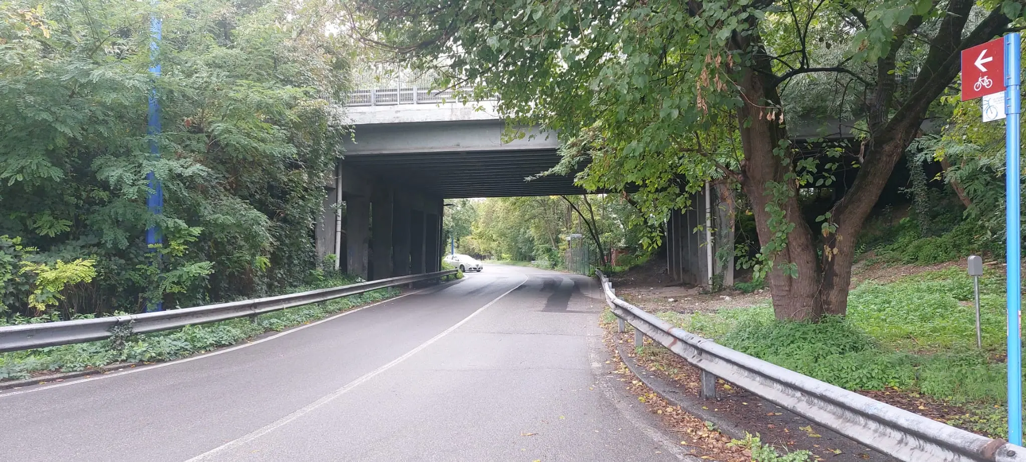 Il ponte di via Labirinto su via Cozzaglio