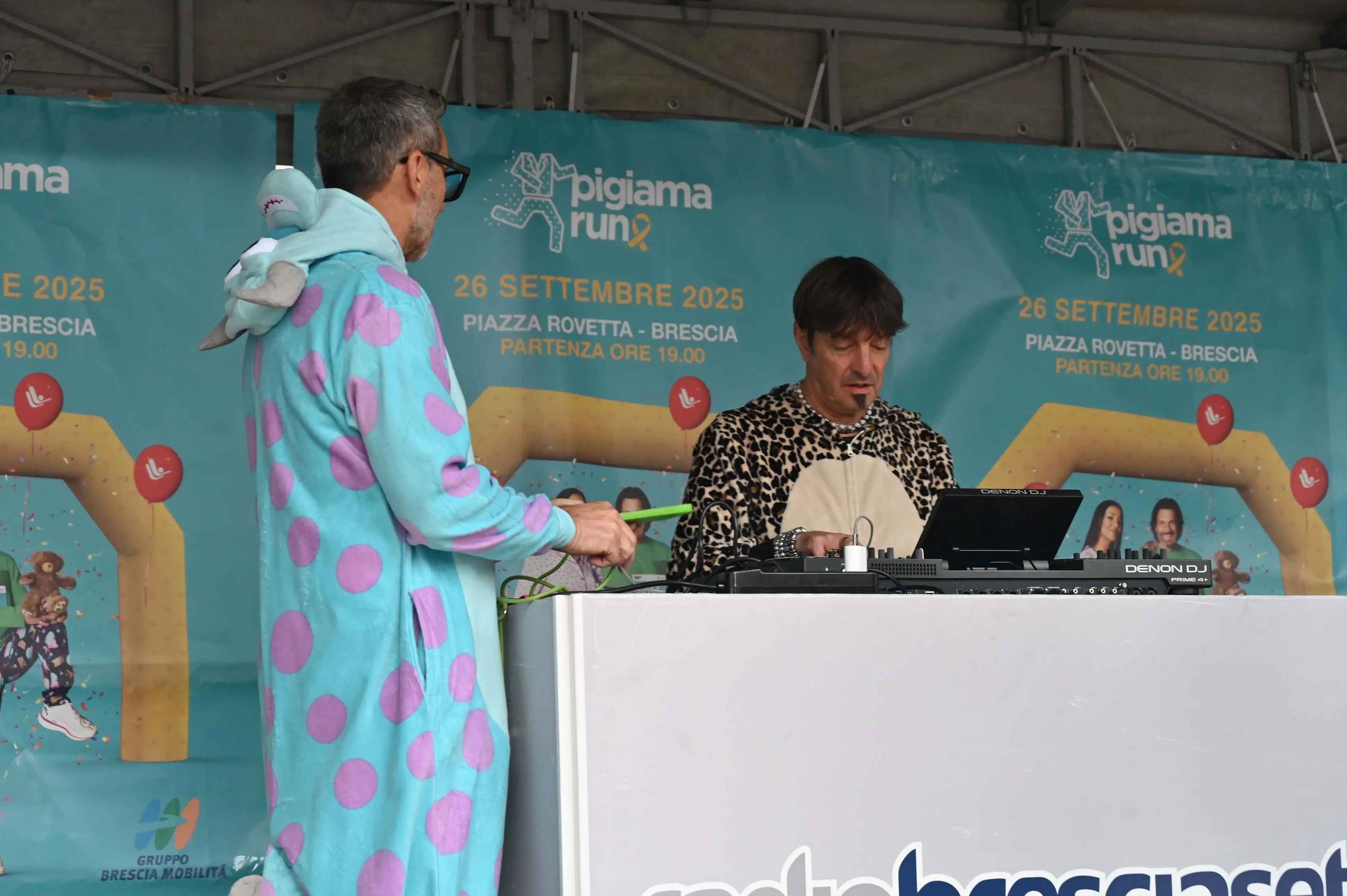 CRONACA BRESCIA PIGIAMA RUN LARGO FORMENTONE REDAZIONE CRONACA 26-09-2025 GABRIELE STRADA NEW EDEN GROUP