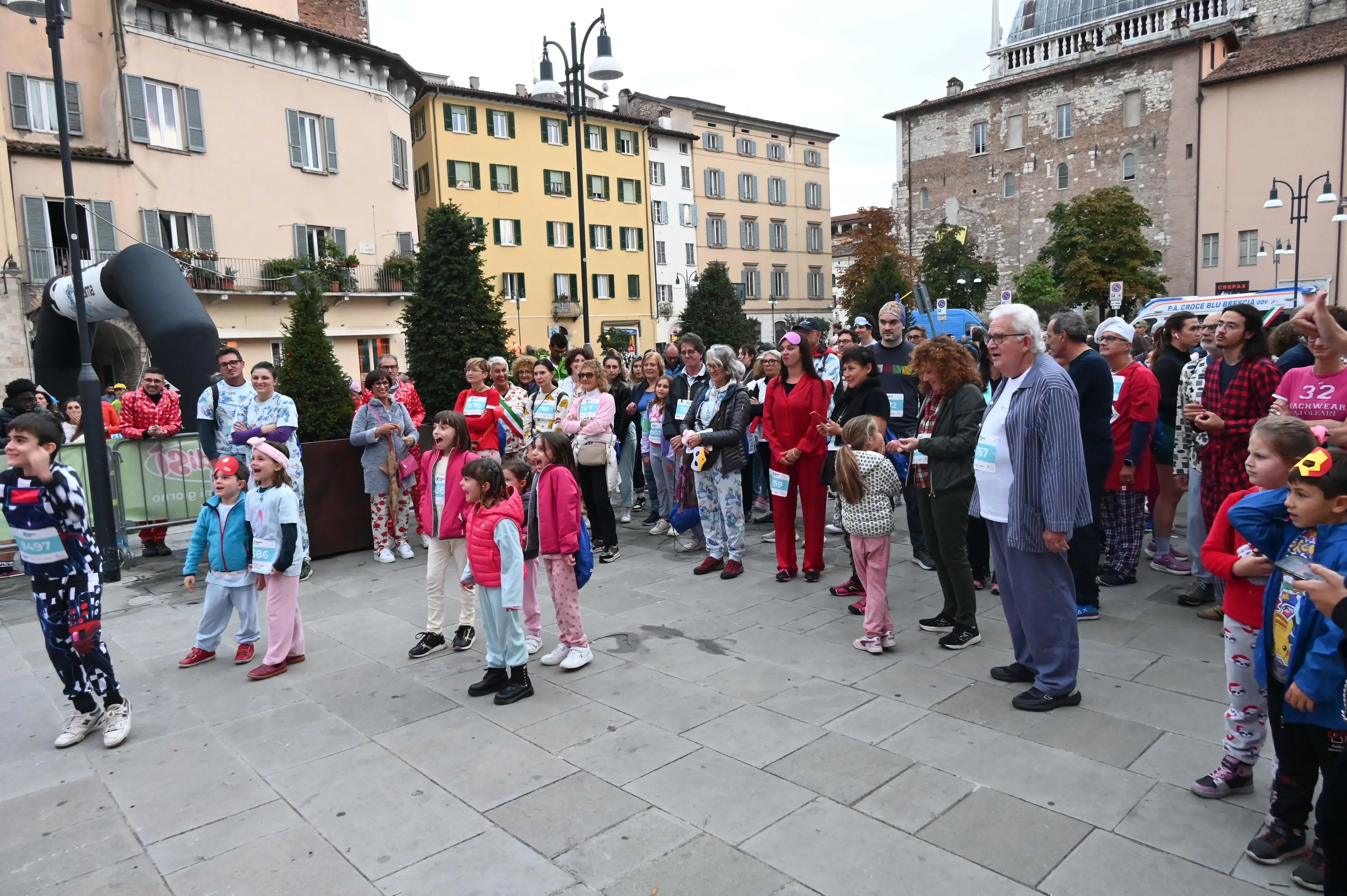 CRONACA BRESCIA PIGIAMA RUN LARGO FORMENTONE REDAZIONE CRONACA 26-09-2025 GABRIELE STRADA NEW EDEN GROUP