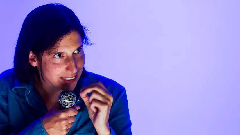 La segretaria del Partito Democratico (Pd) Elly Schlein durante l’evento FortyQueer Fest per i 40 anni dell’Arcigay, presso il The Social Hub allo Salo di San Lorenzo, Roma, 27 settembre 2025. ANSA/ANGELO CARCONI
