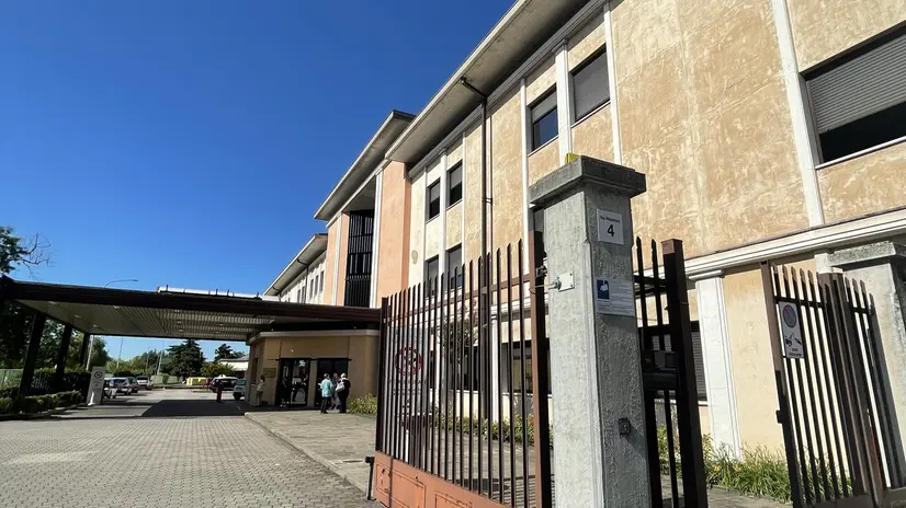 In via Pilastroni i sindacati oggi distribueranno volantini - © www.giornaledibrescia.it