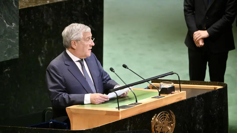 Il ministro degli Esteri Antonio Tajani durante la Conferenza di Alto Livello sulla soluzione a due Stati presso il Palazzo delle Nazioni Unite (ONU) New York, 22 settembre 2025. ANSA/ALESSANDRO DI MEO
