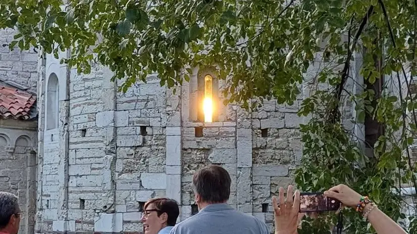 La luce dell'equinozio alla Pieve - © www.giornaledibrescia.it