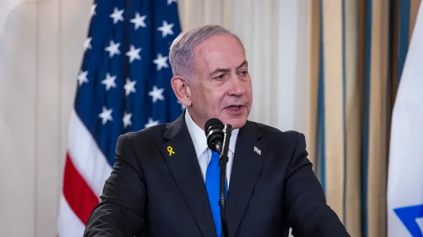 epa12415269 Israeli Prime Minister Benjamin Netanyahu speaks at a press conference with US President Donald Trump in the State Dining Room of the White House in Washington, DC, USA, 29 September 2025. In their meeting, Trump pressed Netanyahu to accept a peace deal to end Israel's on-going war in Gaza, and for Hamas to free their remaining hostages. EPA/JIM LO SCALZO / POOL