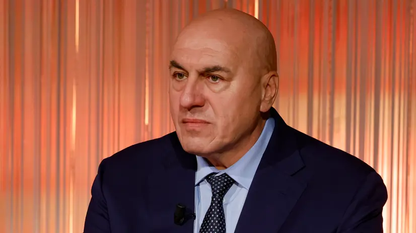 Il ministro della difesa Guido Crosetto durante la trasmissione televisiva ‘’Cinque Minuti’’ in onda su Rai Uno, Roma 29 settembre 2025. ANSA/FABIO FRUSTACI