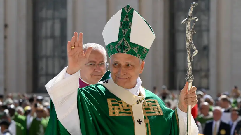 An handout image provided by Vatican Media shows Pope Leo XIV in St Peters' square during the celebrations for the Jubilee for the catechist, Vatican City, 28 September 2025. ANSA/VATICAN MEDIA ++HO - NO SALES EDITORIAL USE ONLY++ NPK