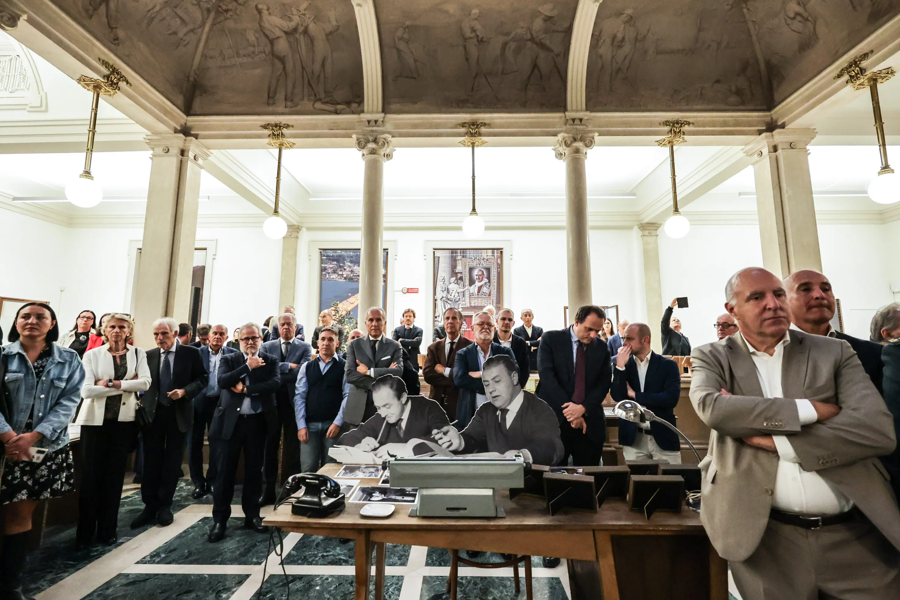 L'inaugurazione della mostra «Il Giornale di Brescia nella storia. 1945-2025. Sguardi su Brescia e sull'Italia»
