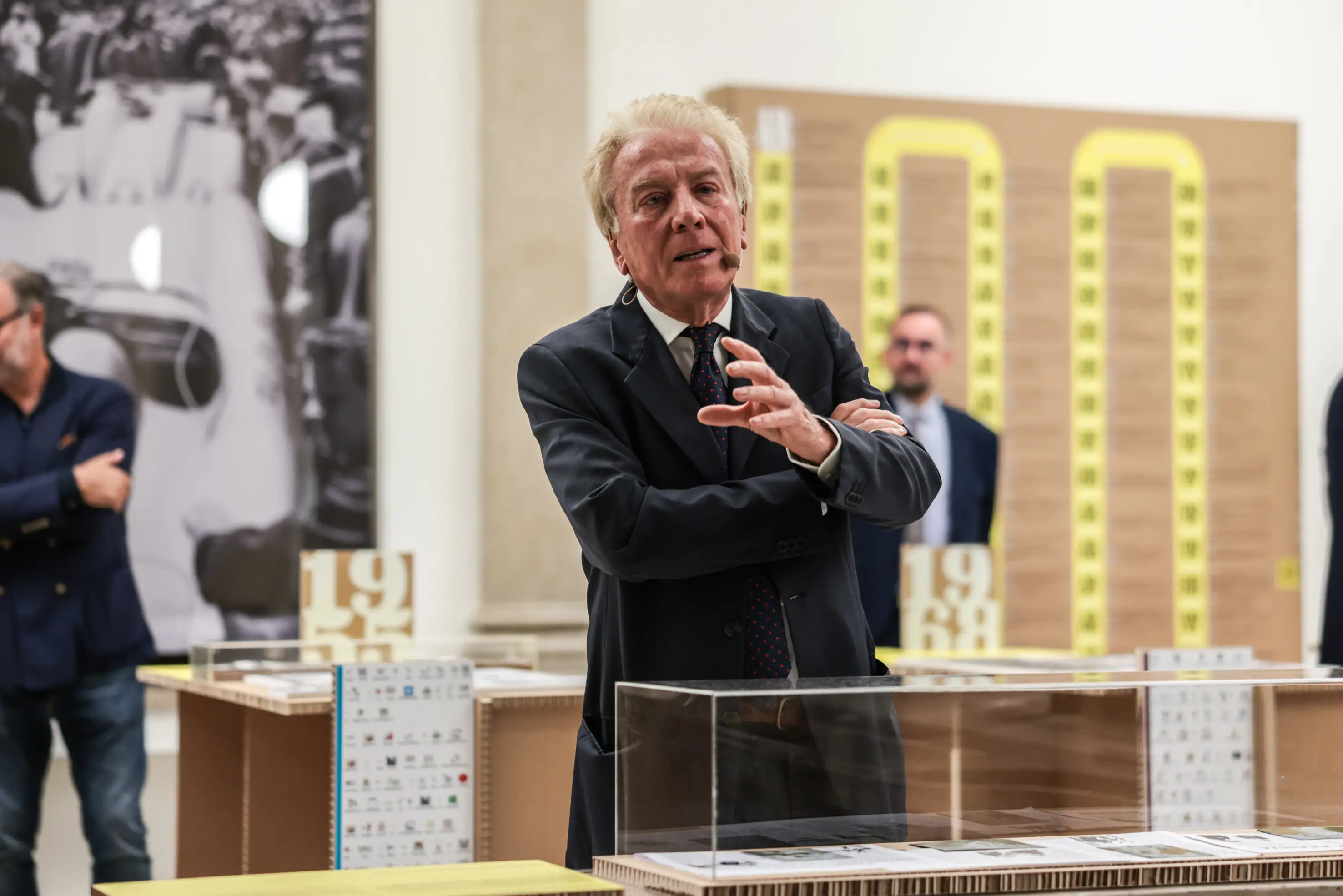 L'inaugurazione della mostra «Il Giornale di Brescia nella storia. 1945-2025. Sguardi su Brescia e sull'Italia»