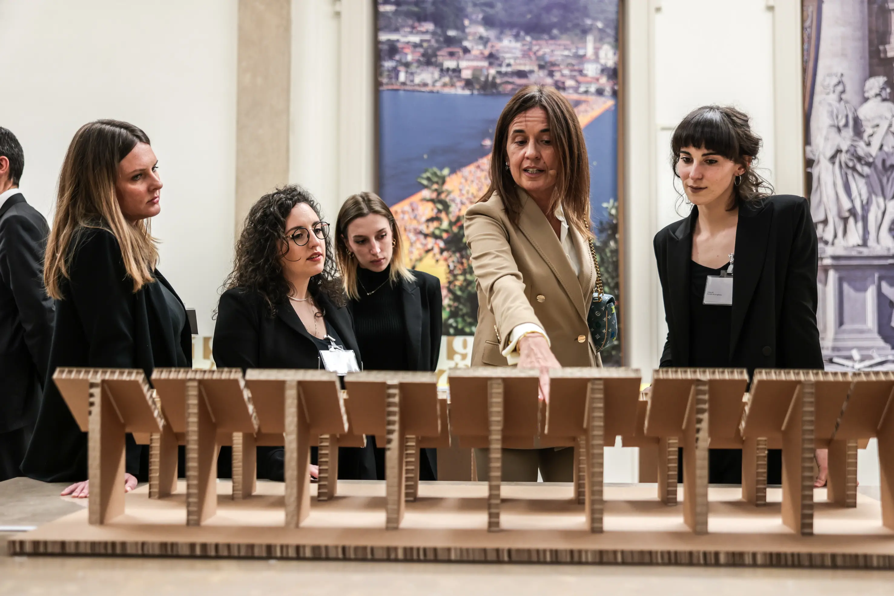 «Sguardi su Brescia e sull'Italia»: l'allestimento che racconta 80 anni di GdB