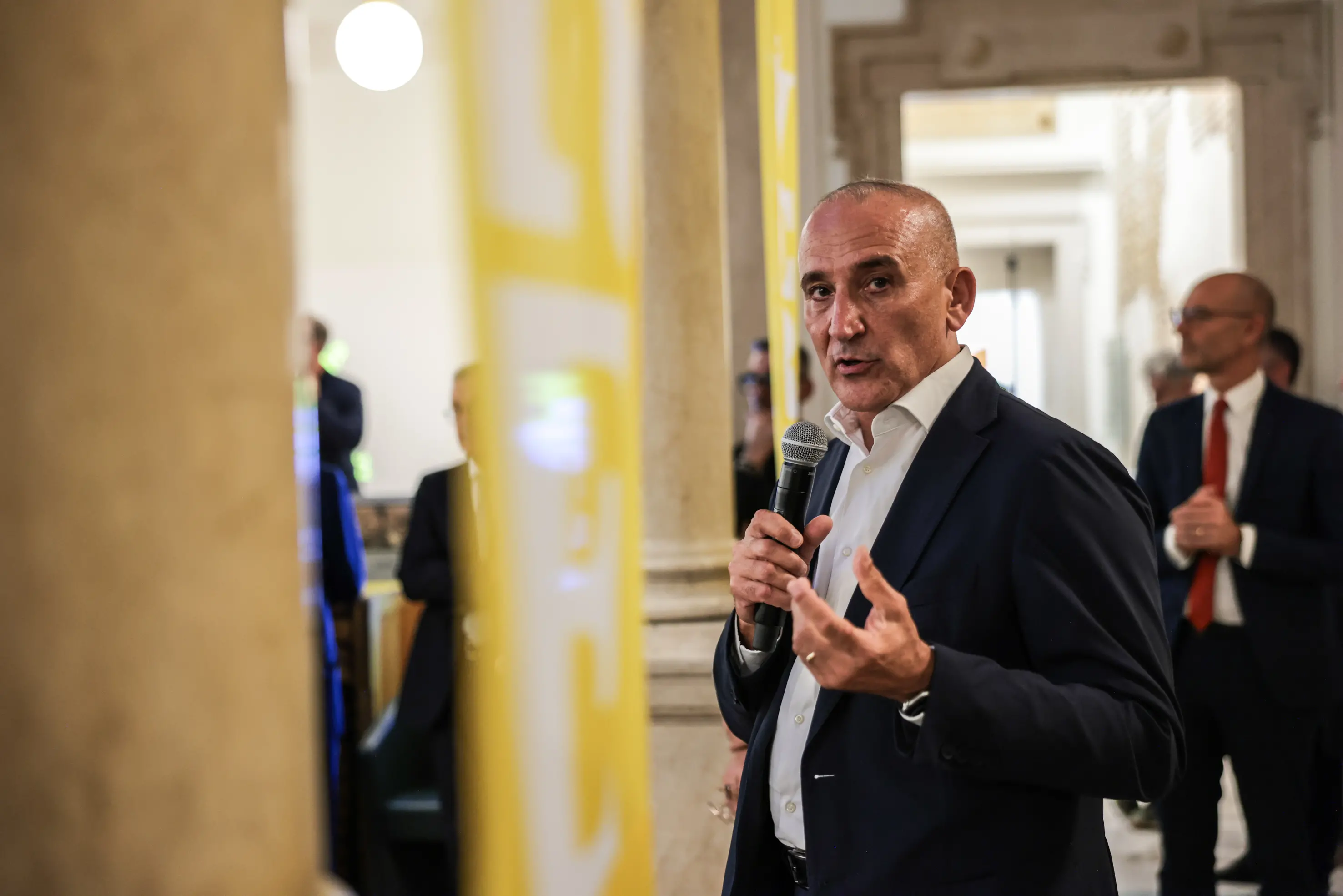 CULTURA VERNISSAGE DELLA MOSTRA 80° GDB NELLA FOTO UN MOMENTO DELL'EVENTO Renato Mazzoncini 30/09/2025 newreporter©Comincini