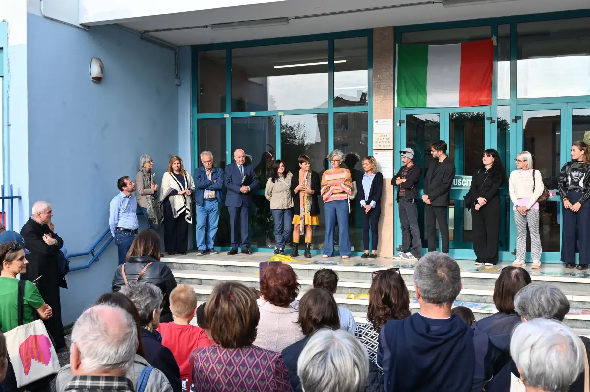 CRONACA BRESCIA SCUOLA PRIMARIA TORRICELLA CERIMONIA INTITOLAZIONE A MARIO LODI REDAZIONE CRONACA 30-09-2025 GABRIELE STRADA NEW EDEN GROUP