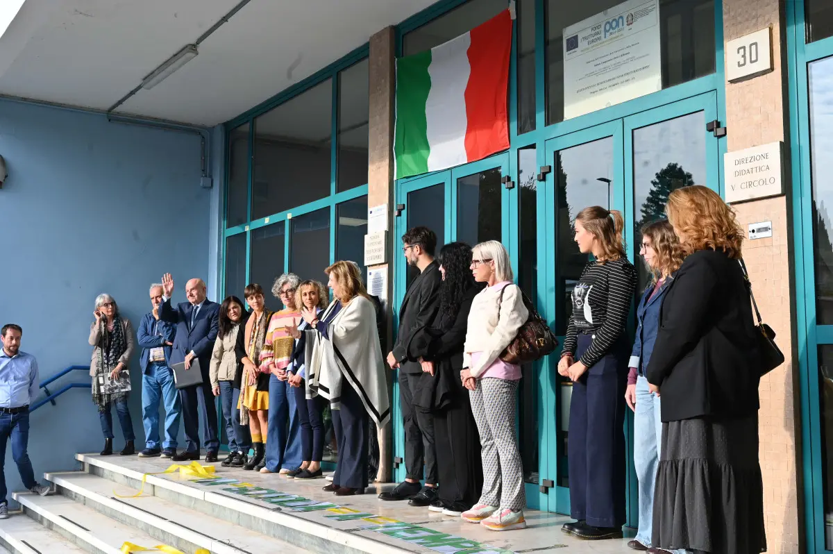 CRONACA BRESCIA SCUOLA PRIMARIA TORRICELLA CERIMONIA INTITOLAZIONE A MARIO LODI REDAZIONE CRONACA 30-09-2025 GABRIELE STRADA NEW EDEN GROUP