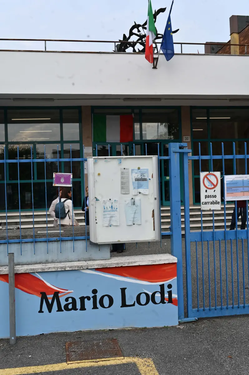 CRONACA BRESCIA SCUOLA PRIMARIA TORRICELLA CERIMONIA INTITOLAZIONE A MARIO LODI REDAZIONE CRONACA 30-09-2025 GABRIELE STRADA NEW EDEN GROUP