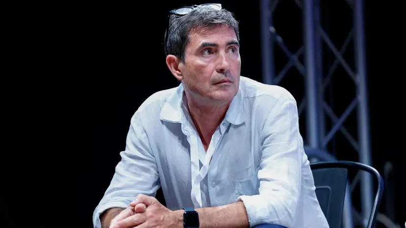 Nicola Fratoianni, AVS, durante la festa nazionale di Alleanza Verdi Sinistra dal titolo ‘Terra', Roma 3 settembre 2025. ANSA/FABIO FRUSTACI