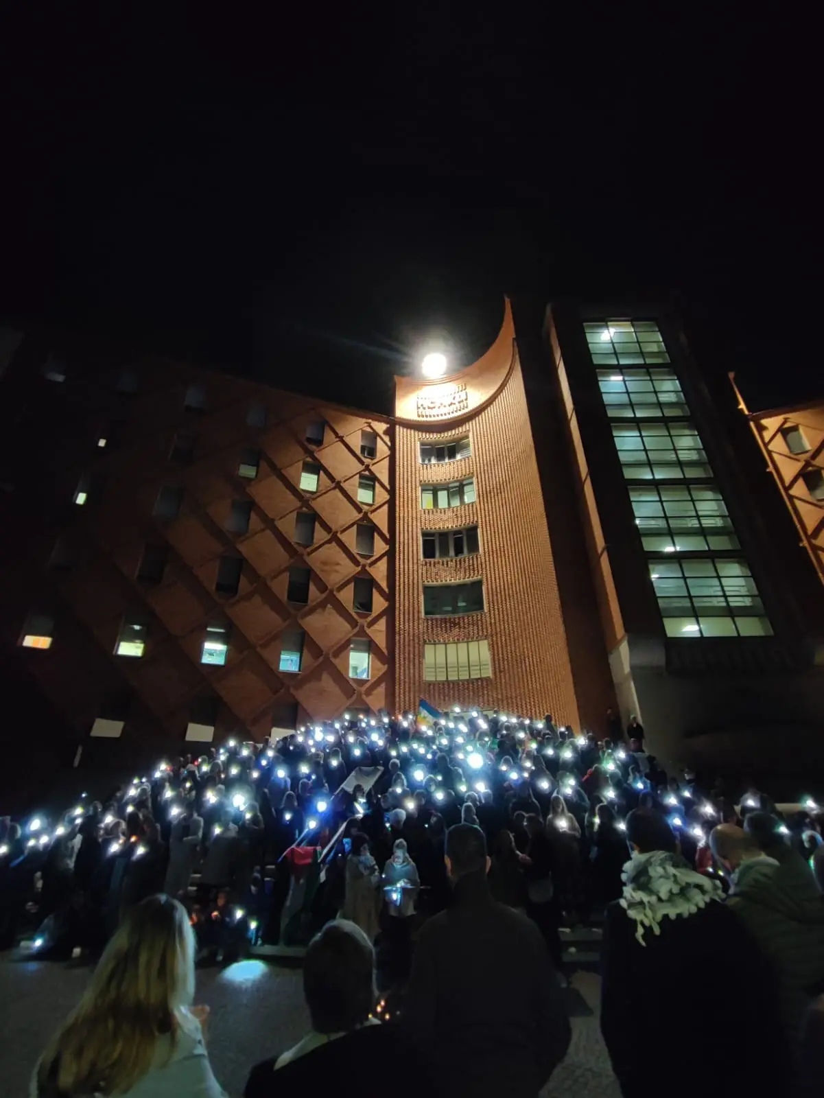 Guerra a Gaza, il flashmob al Civile