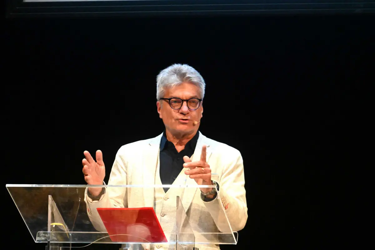 Festival dell'educazione, l'inaugurazione al Teatro Grande