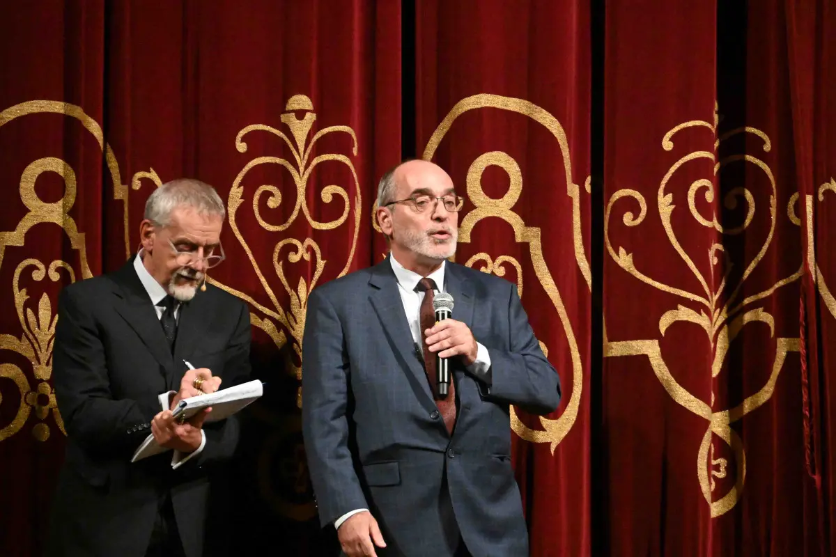 Festival dell'educazione, l'inaugurazione al Teatro Grande