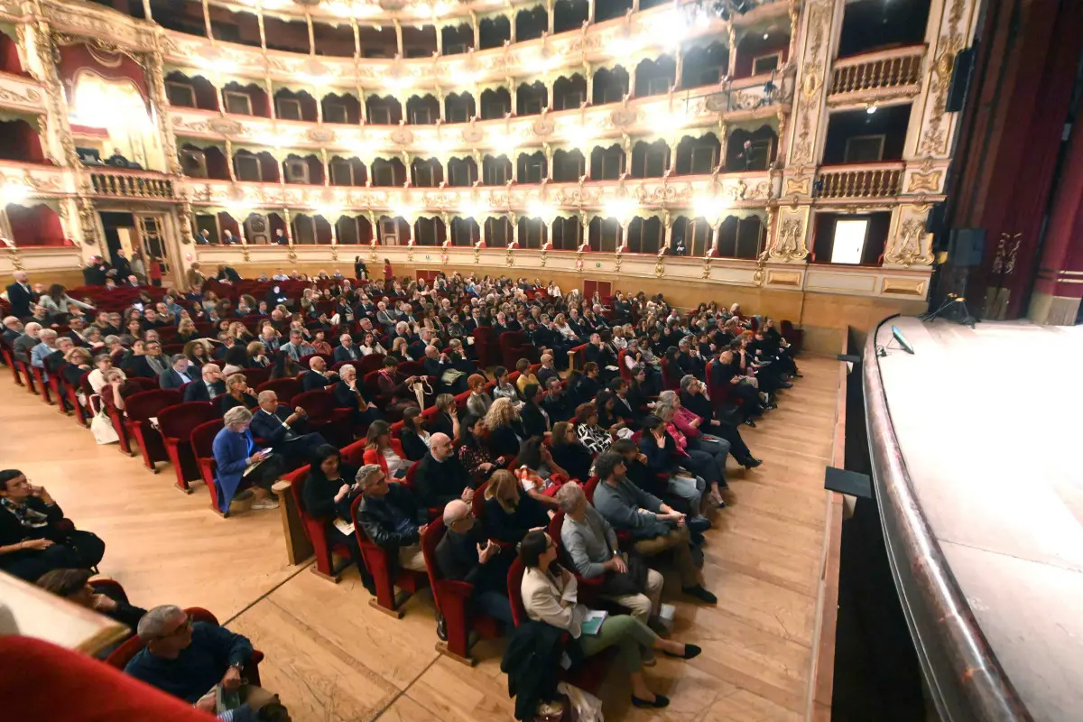 Festival dell'educazione, l'inaugurazione al Teatro Grande