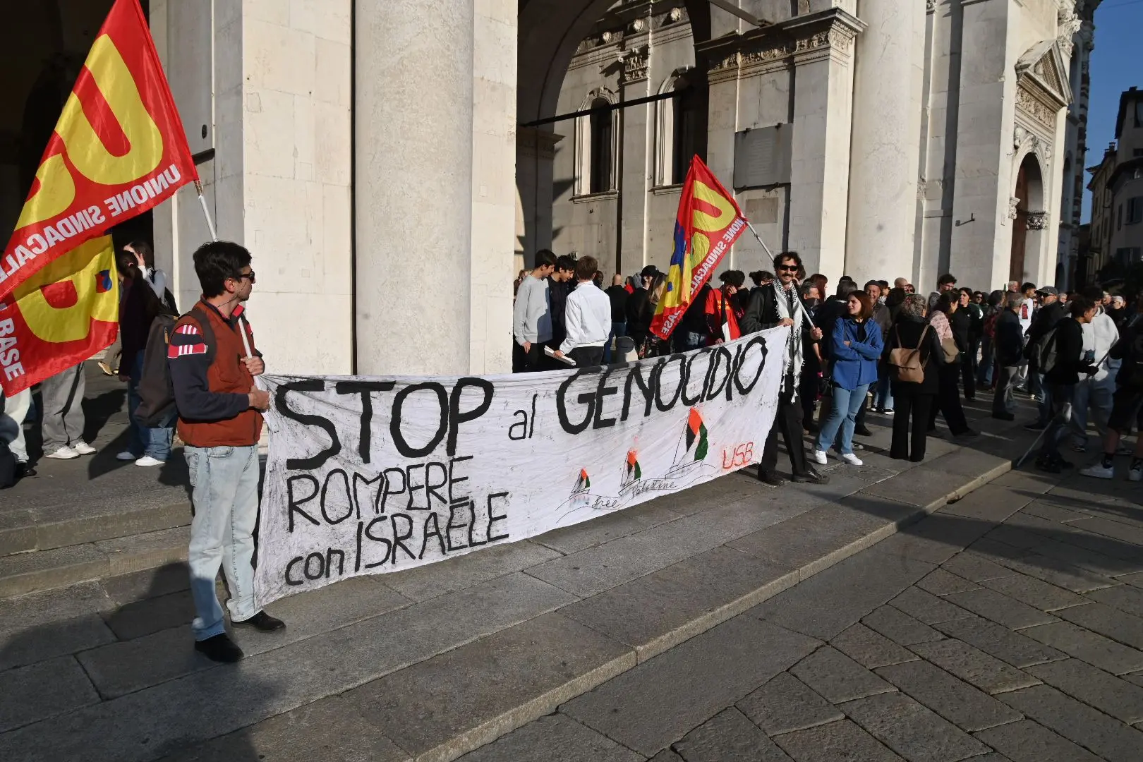 La manifestazione del 3 ottobre in centro a Brescia