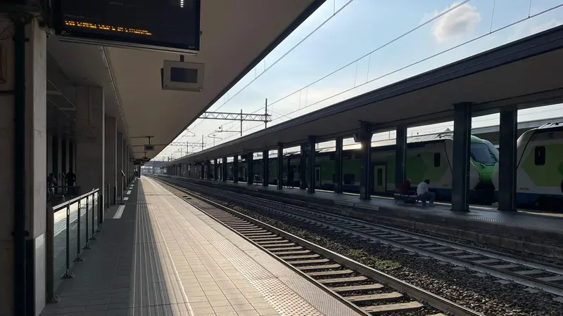 Sciopero 3 ottobre, stazione deserta e treni cancellati