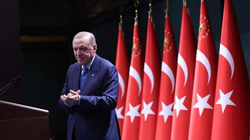 epa12268988 Turkish President Recep Tayyip Erdogan delivers a statement following a cabinet meeting held at the Presidential Complex in Ankara, Turkey, 28 July 2025. EPA/NECATI SAVAS