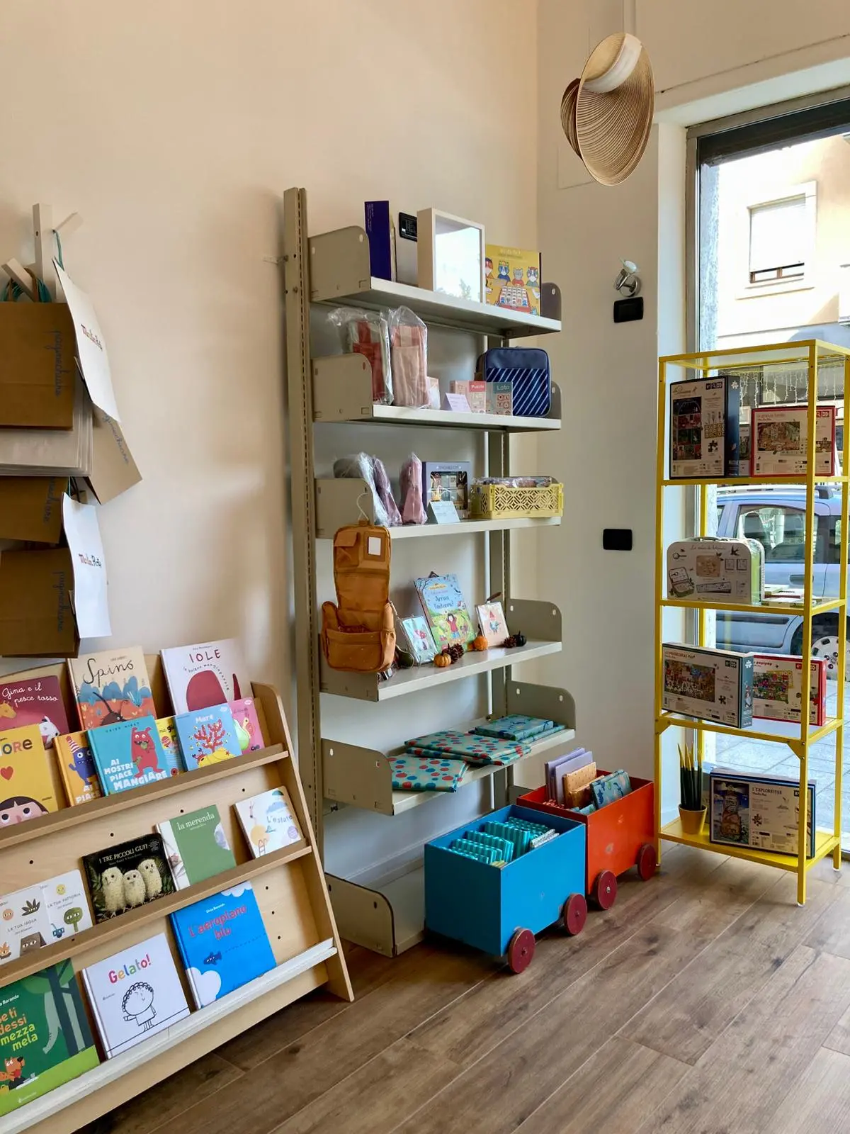 Silvia Sabbadini e la sua libreria di albi illustrati a Mompiano