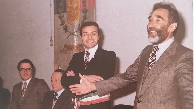 Nel 1977 la cittadinanza onoraria di Vestone allo scrittore veneto - © www.giornaledibrescia.it