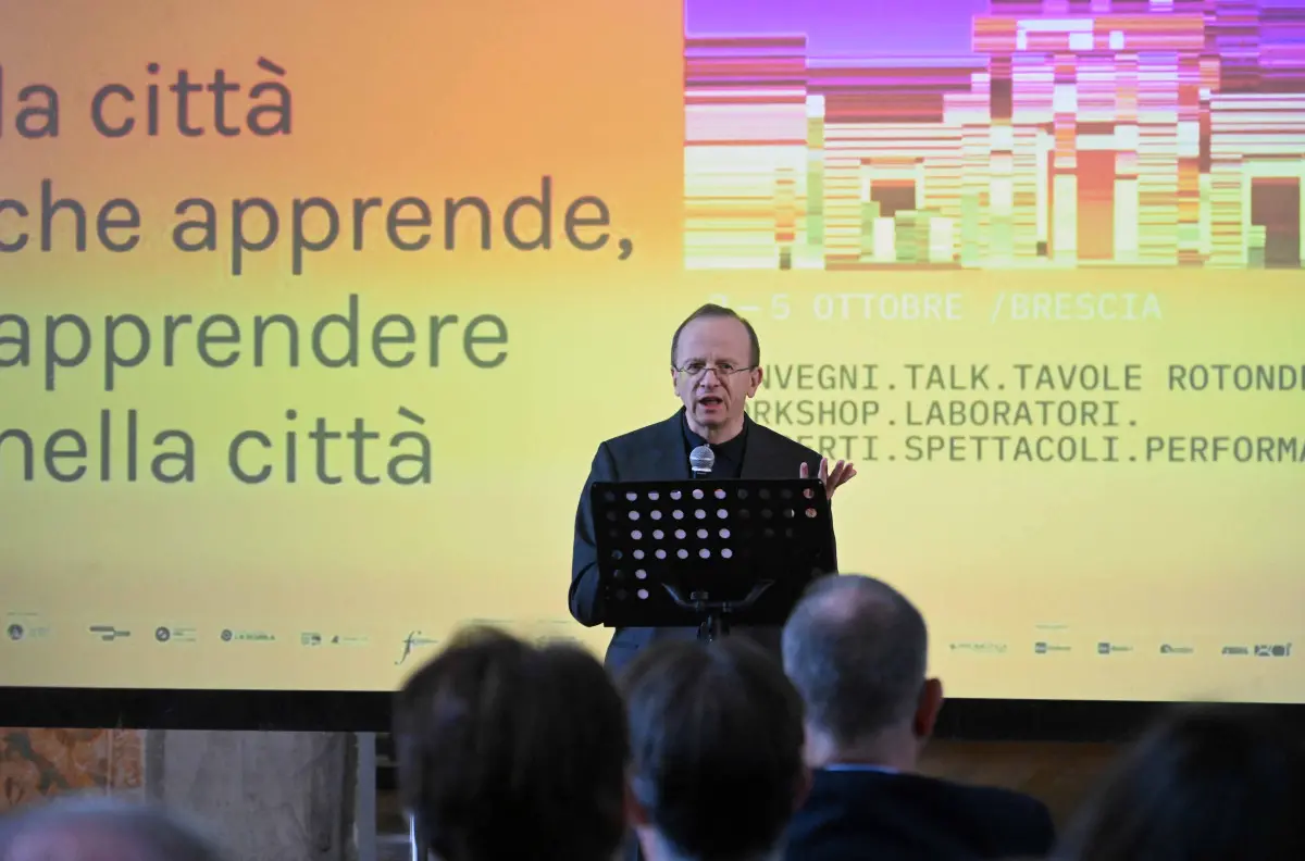 Festival dell'educazione, gli scatti nell’antica basilica di San Salvatore
