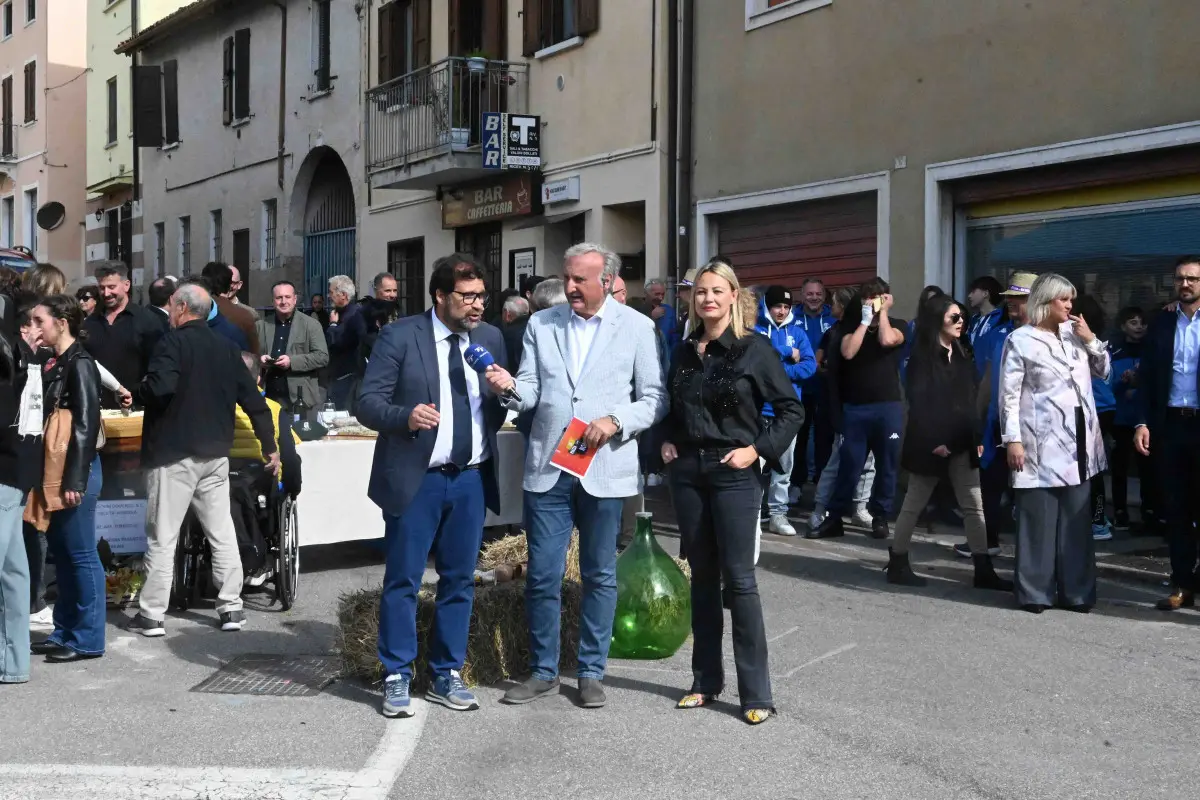 «In Piazza con Noi» a Capriano del Colle per la Festa dell'Uva