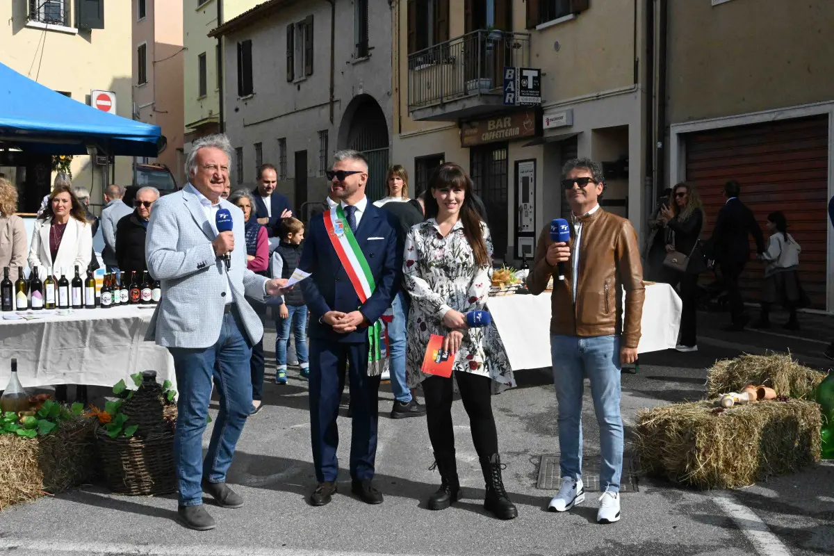 «In Piazza con Noi» a Capriano del Colle per la Festa dell'Uva